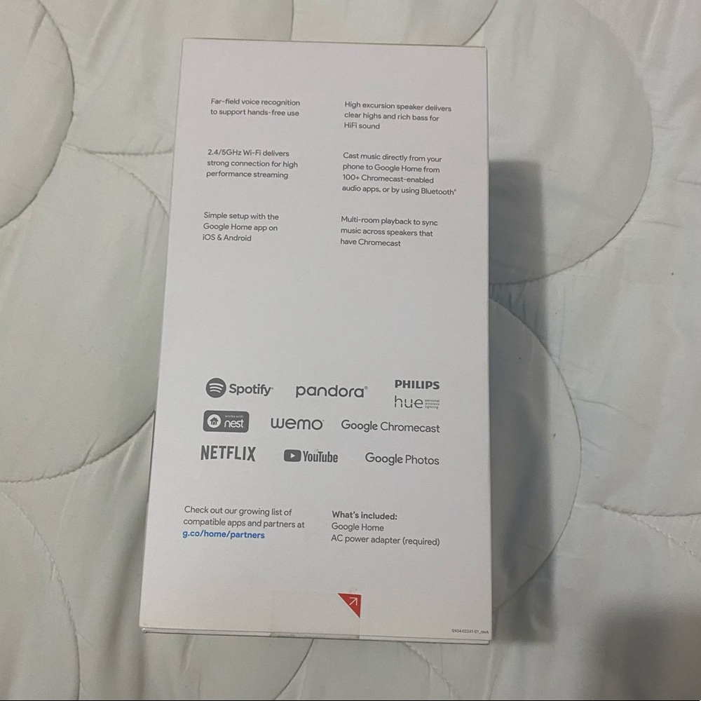 Google Home with Google Assistant - BRAND NEW - Picture 2 of 5